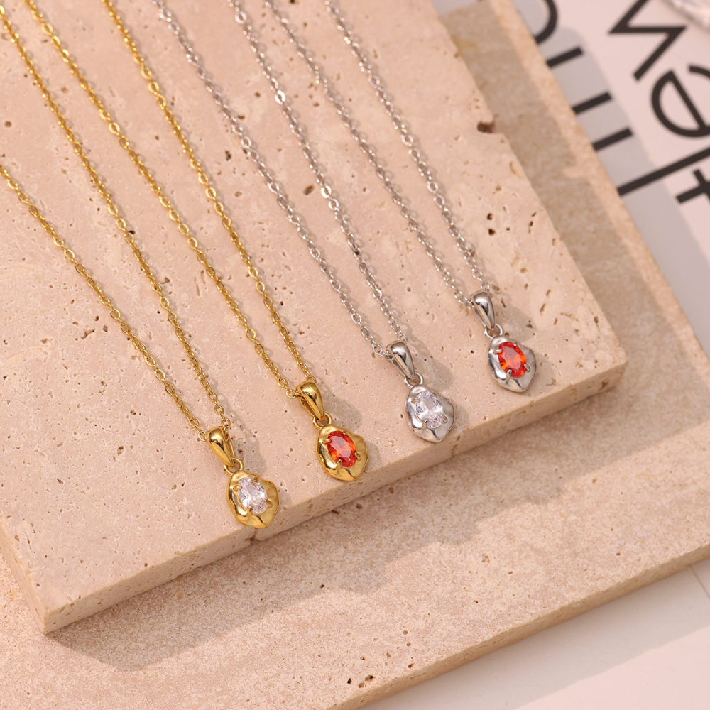 Organic Bezel Oval CZ Necklace in PVD Stainless Steel 14K Gold