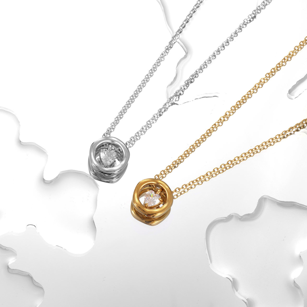 Knot Circle Dangling Heart Necklace in PVD Stainless Steel 14K Gold