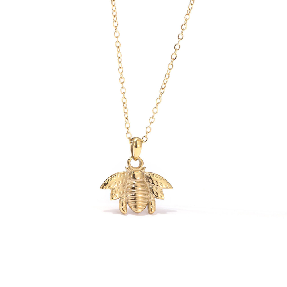 Three-Dimensional Bee Pendant Necklace in PVD Stainless Steel 14K Gold