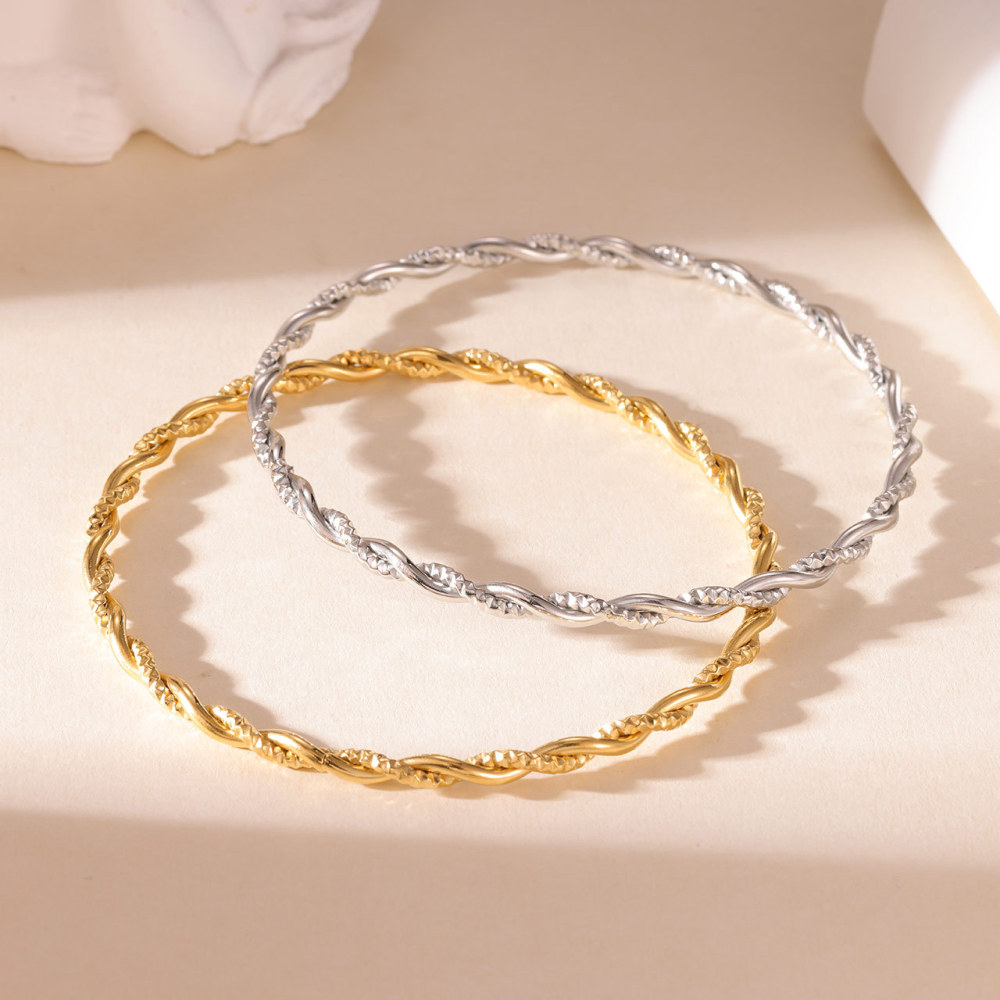 Twisted Rope Bangle in PVD Stainless Steel 14K Gold