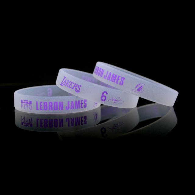 Wristband/bracelet       (Luminous)