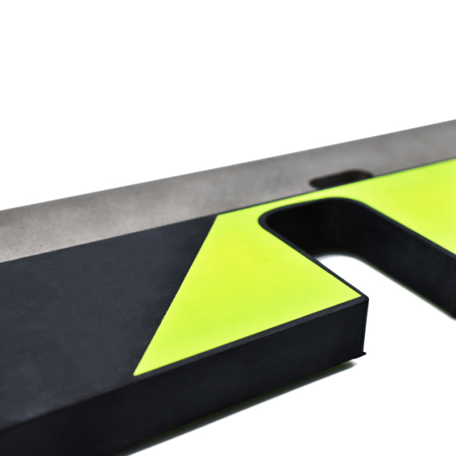 Anti-pinch Baffle Protective Edge Guard For Platform Sliding Door