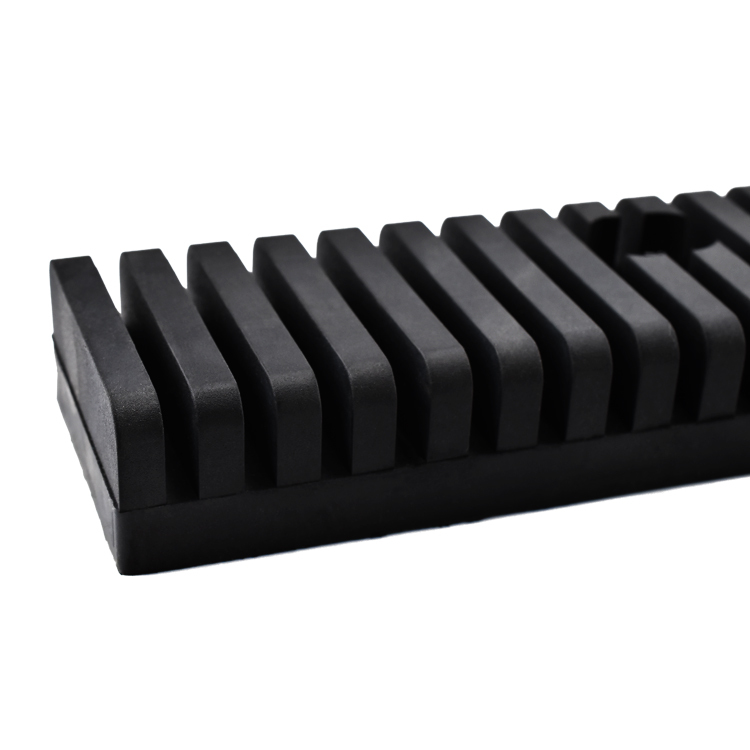 Gap Filler Non Slip Rubber Tire Tread Strips Railway Platform Gap Fillers