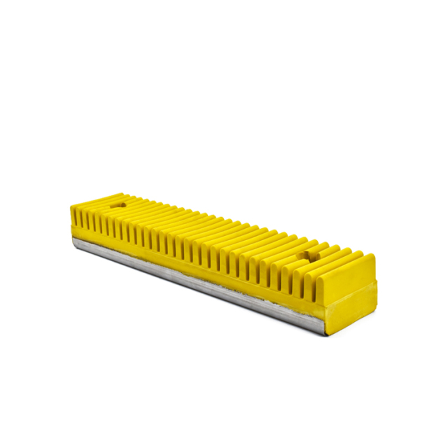 Platform Gap Filler Anti -tread Rubber Strip Rubber Gap Filler Strips