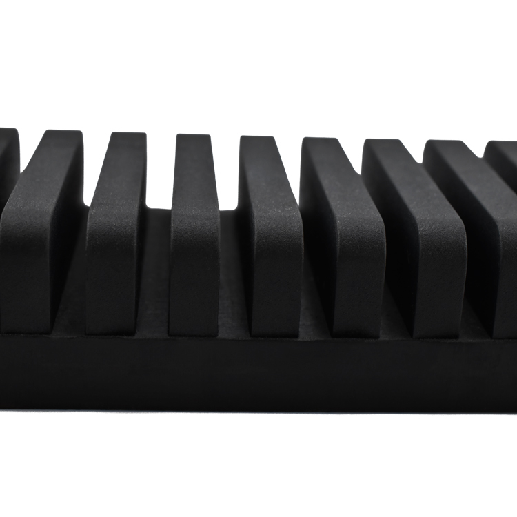 Gap Filler Non Slip Rubber Tire Tread Strips Railway Platform Gap Fillers