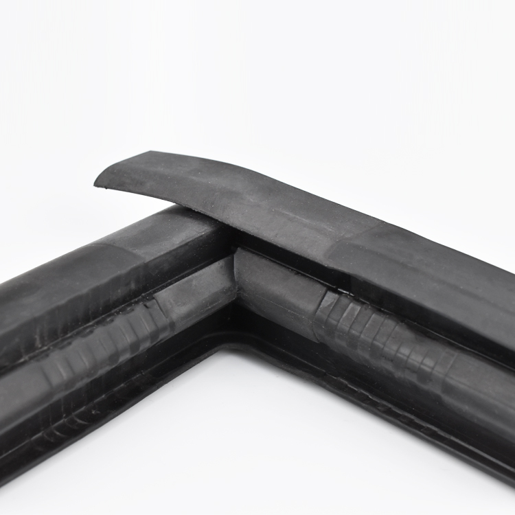 Custom Door and Window Seals L Shape 90 Degree Profile Rubber Corners For Rail Transit