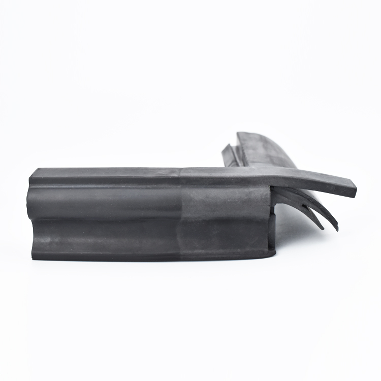 Custom Door and Window Seals L Shape 90 Degree Profile Rubber Corners For Rail Transit