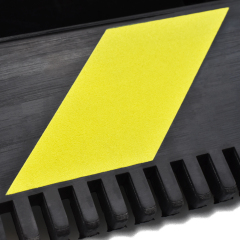 Heavy Duty Industrial Rubber Corner Guards 90° For Rail Transit