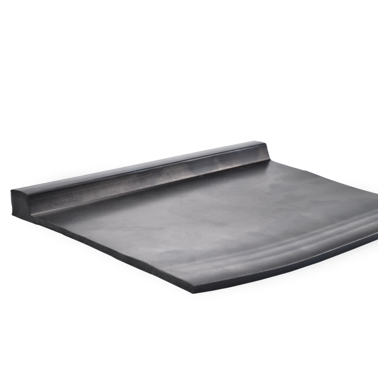 Durable Waterproof SBR Rubber Sheet for the Bottom of a Boarding Bridge Aircraft