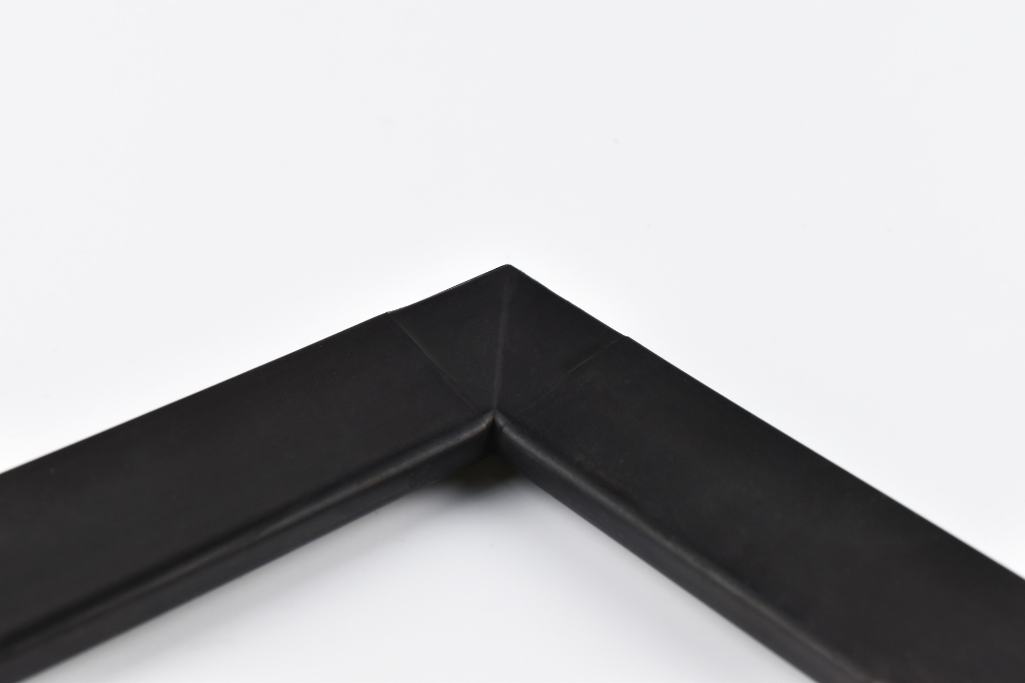 Rubber Corners Custom Mitered Vulcanized Bonded Corners Molding Flexible Corner Edge Trim