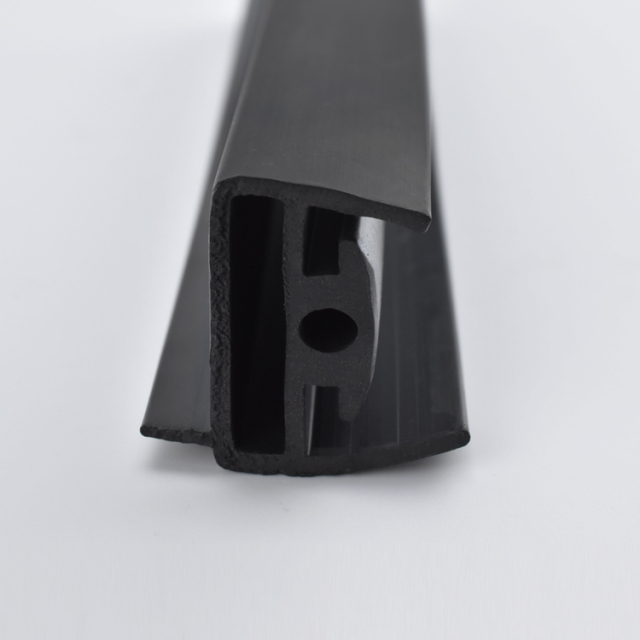 Emergency Door Rubber Strip Extruded EPDM Rubber Seals Door And Window Rubber Seal Strip Fire Resistant Door Gasket