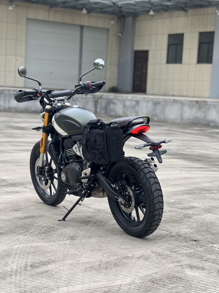 LA® - TRIUMPH Speed 400 / Scrambler 400 X - Tactical style nylon side bags