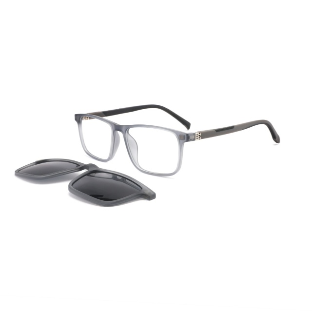 TR90 Double injection Polarized Kids Clip On Sunglasses
