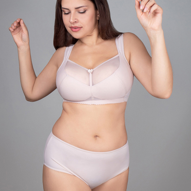 Wholesale Breathable Thin Brassiere Plus Size Women Underwear Wireless Bra Full Cup Comfort Soft Bra