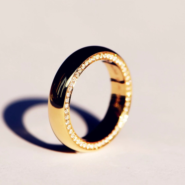 Ring with Sided Full Circle Stones