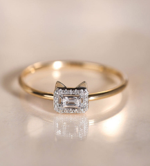 Lovely Kitty Cat Designed Ring