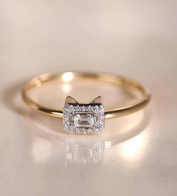 Lovely Kitty Cat Designed Ring