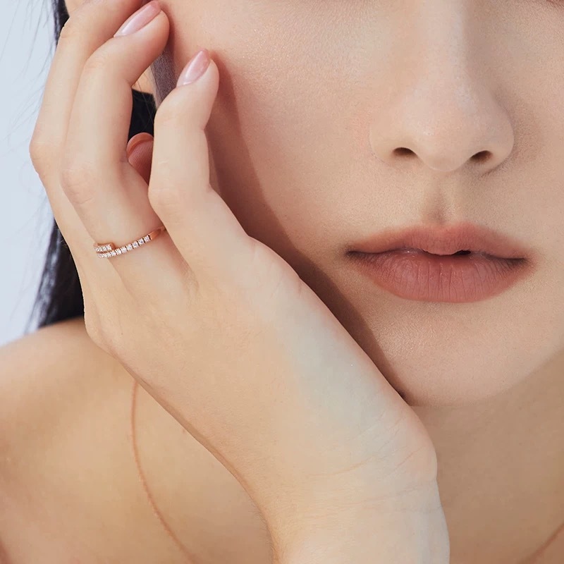 Simple Band Ring