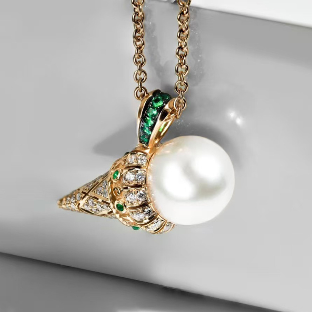 Ice cream pearl pendant