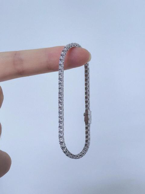 Natural or Lab Grown Diamond Tennis Bracelet