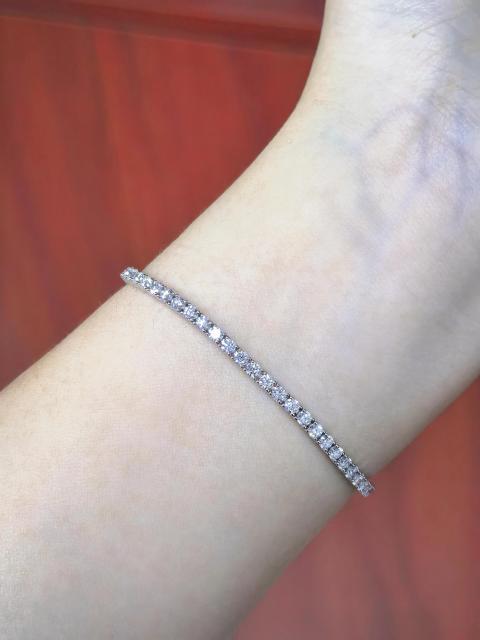 Natural or Lab Grown Diamond Tennis Bracelet