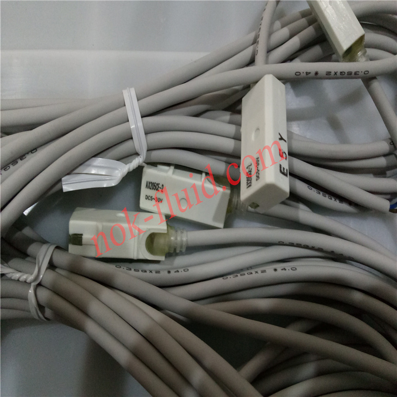 Capteur Interrupteur Magnétique TAIYO AX111CE - 1.5 Mètre, AC5-120V/DC5-30V | Pour Applications Industrielles