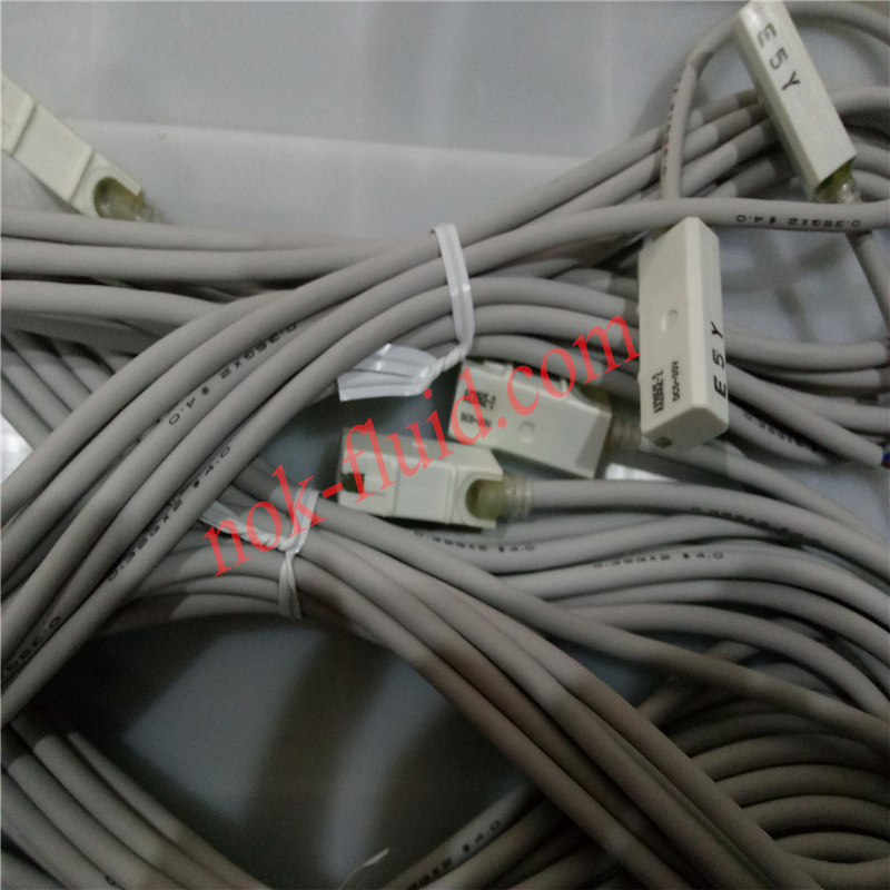 TAIYO SENSOR AX205CE-2