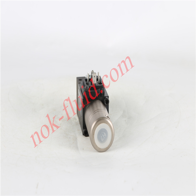 VOITH PRESSURE SENSOR DS-250-P1-300-S-P  251.00025511