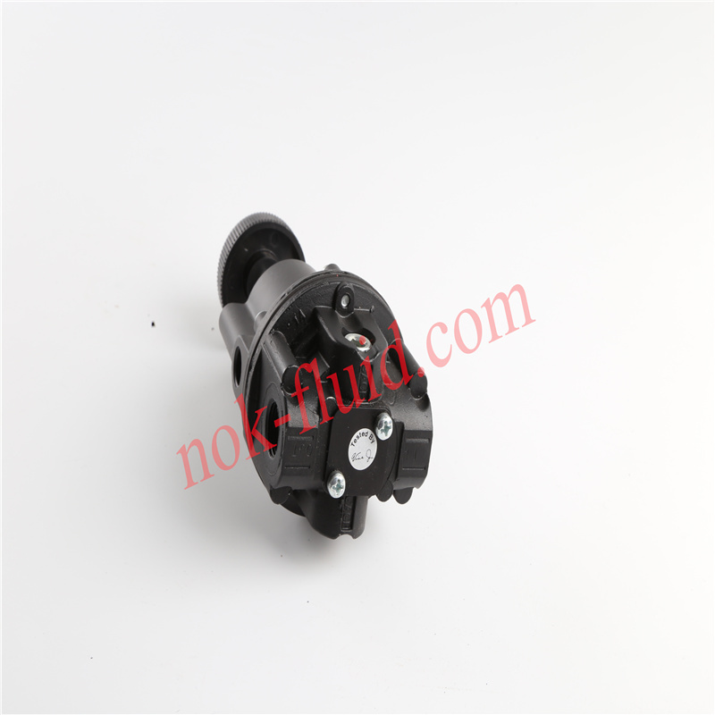 FAIRCHILD Pneumatic Precision Regulator 10243BPJ