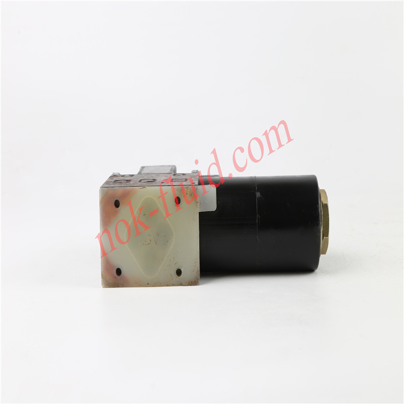 NACHI SOLENOID VALVE  S-G01-B3X-GRZ-D2-33