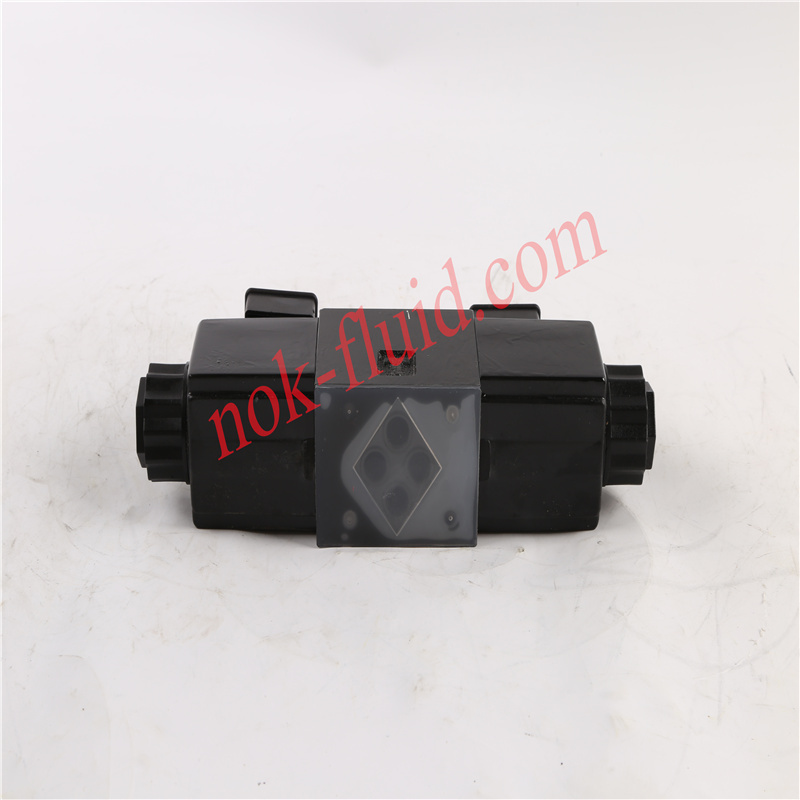 CML Solenoid valve  WH43-G02-C4-A110N