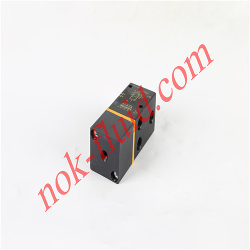 WAIRCOM PNEUMATIC VALVE UKCA4