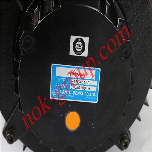 SANYO DENKI SERVO MOTOR AP-3M250XXCT 68ZBM140HXVT2EU  R11G4113A1