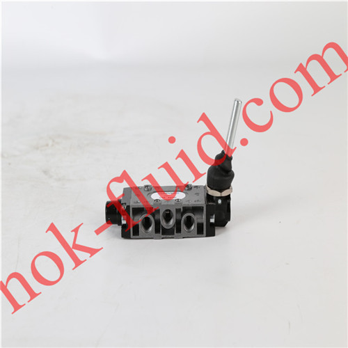 UNIVER VALVE CM-423D