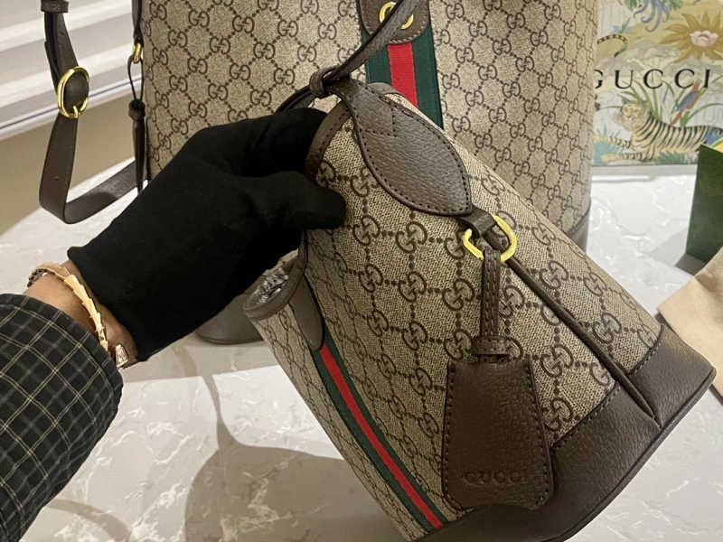 Gucci-G040