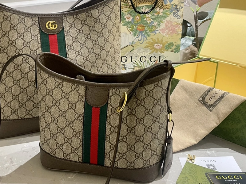 Gucci-G040