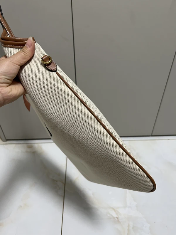 miumiu tote bag