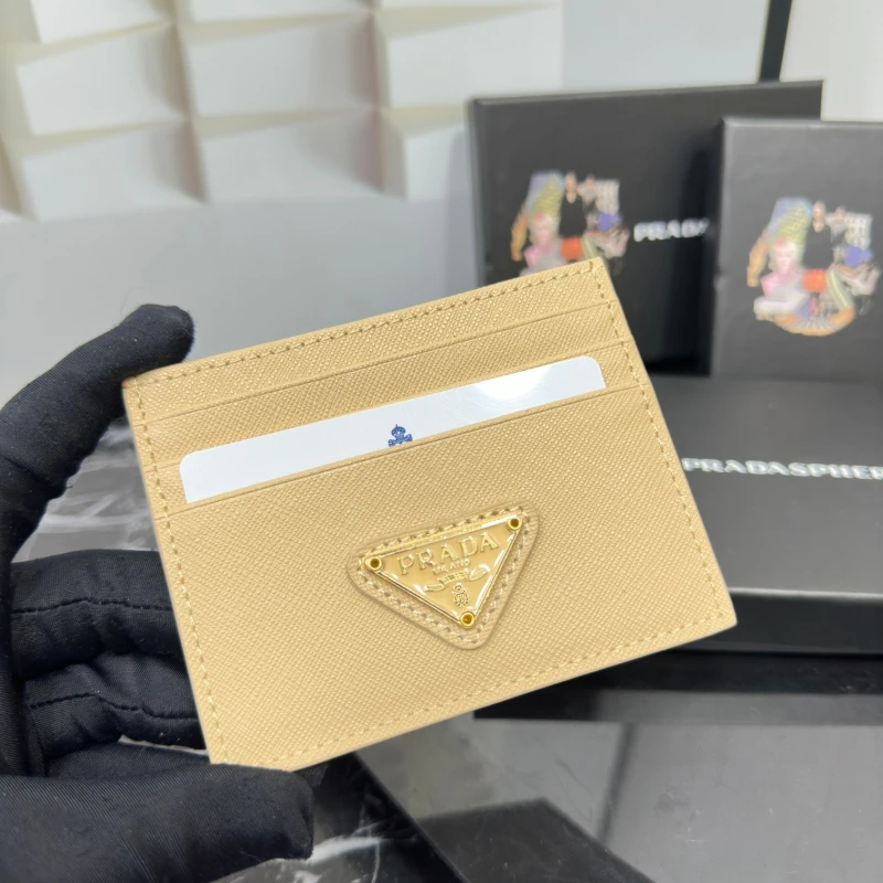 PRADA-W081  Designer wallet