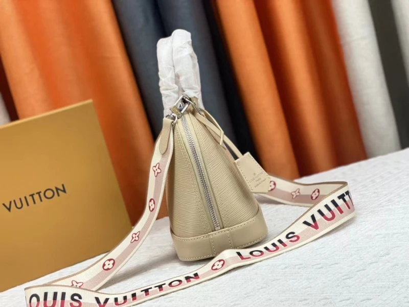 LV-L083