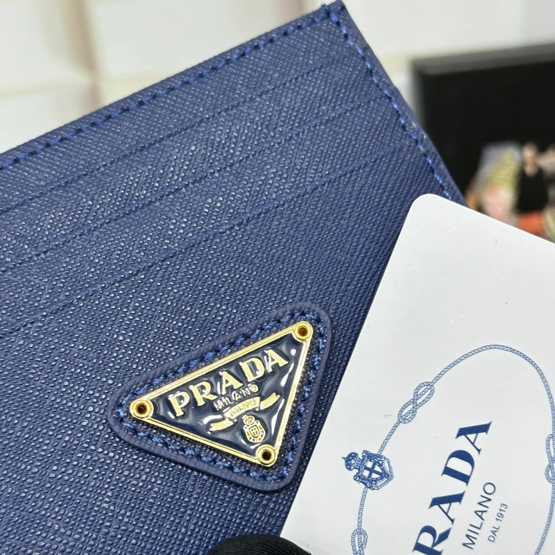 PRADA-W081  Designer wallet