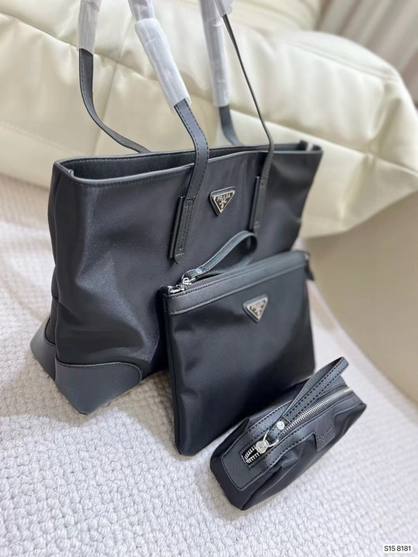 Prada  tote bag  three-piece set  P019