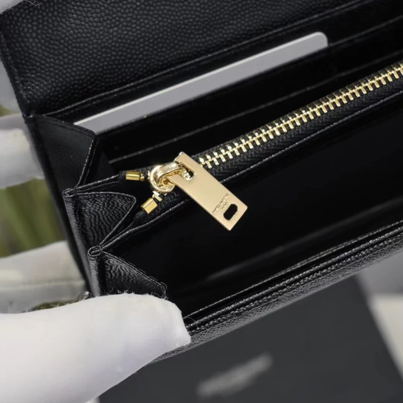 YSL-Wallet-W066