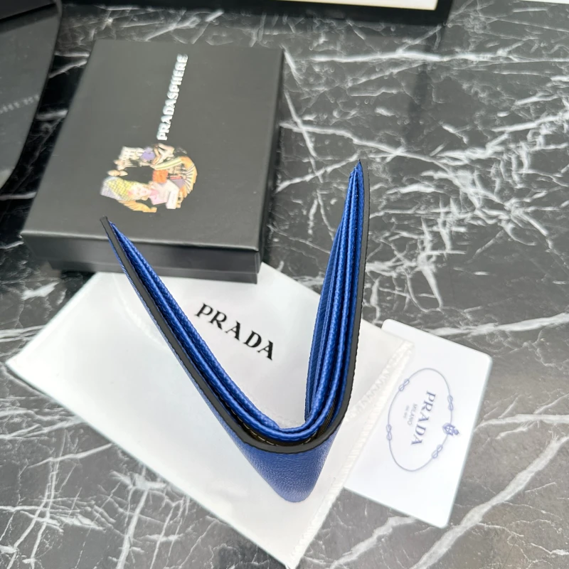 PRADA-Wallet-W186