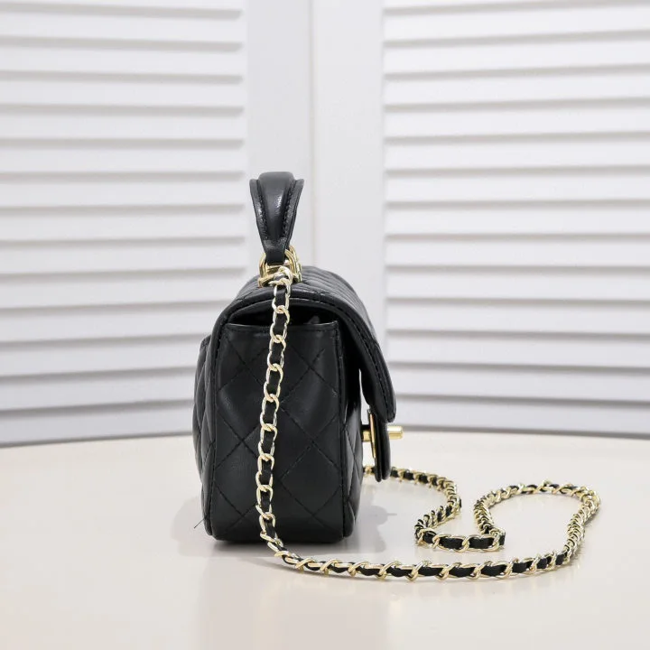 CHANEL-A008
