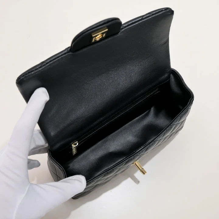 CHANEL-A008