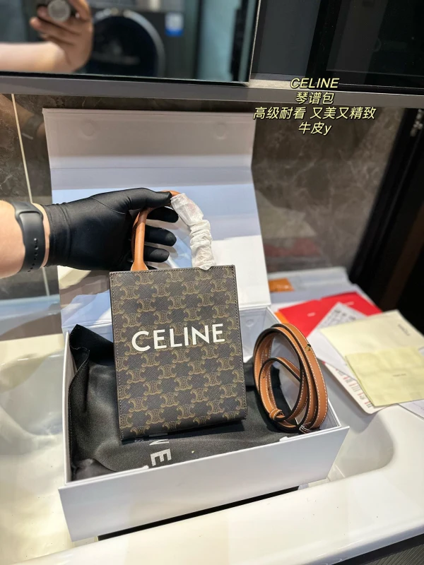 CELINE-C036