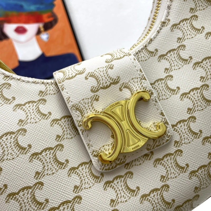CELINE-C069