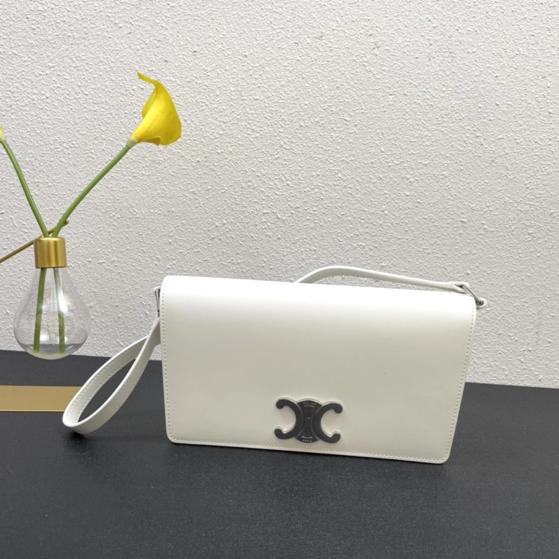 CELINE-C048