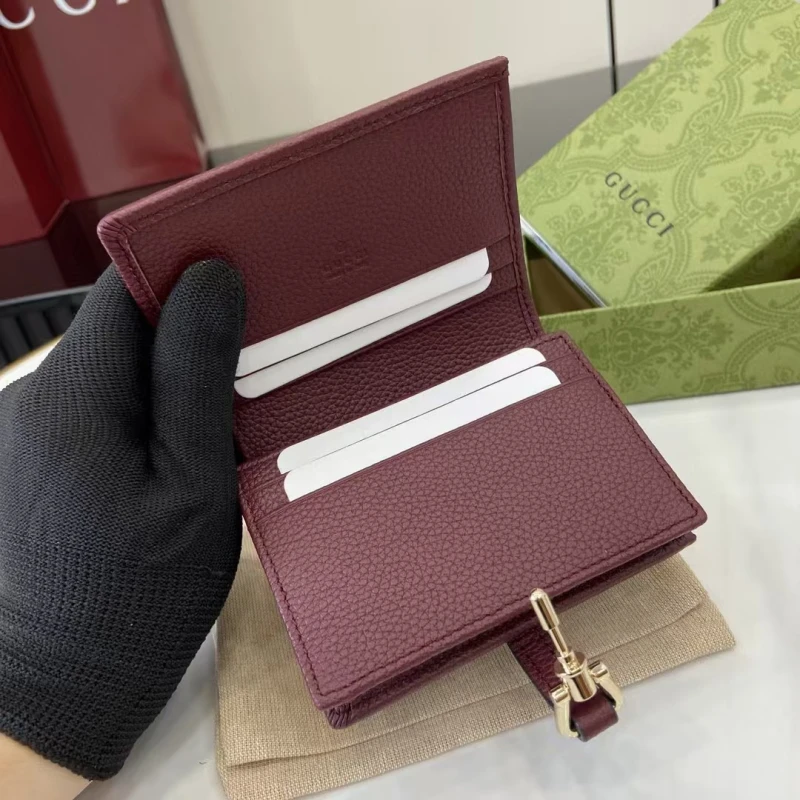 GUCCI-G017
