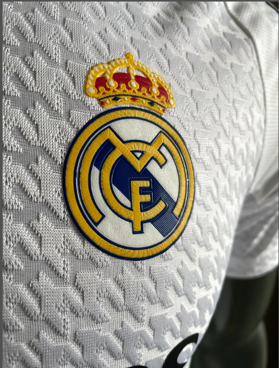 Player edition 24 25 Real Madrid adult jersey 2024 2025  Home and away Real Madrid soccer jersey 10-20 days. It will arrive in your country